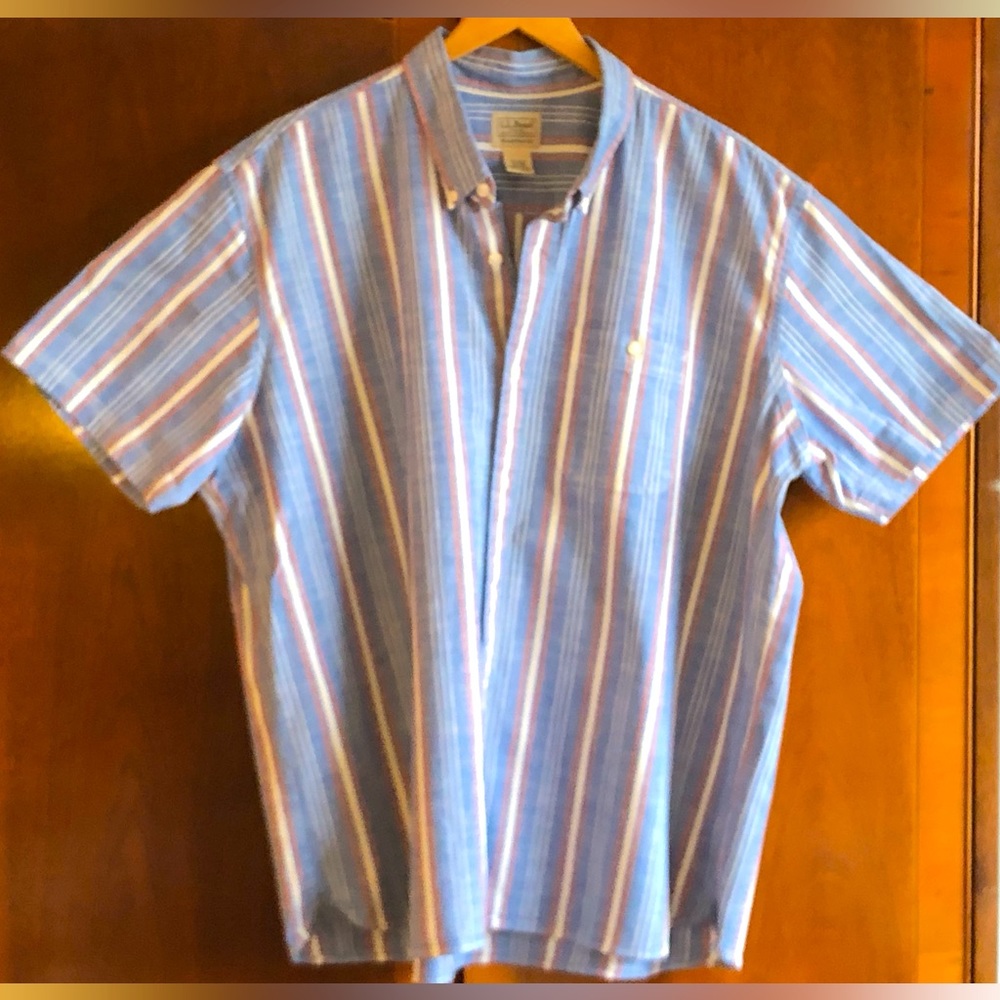 LL BEAN XXL shirt Looks newer Vertical stripes in Red/white/blue. Heavier weight